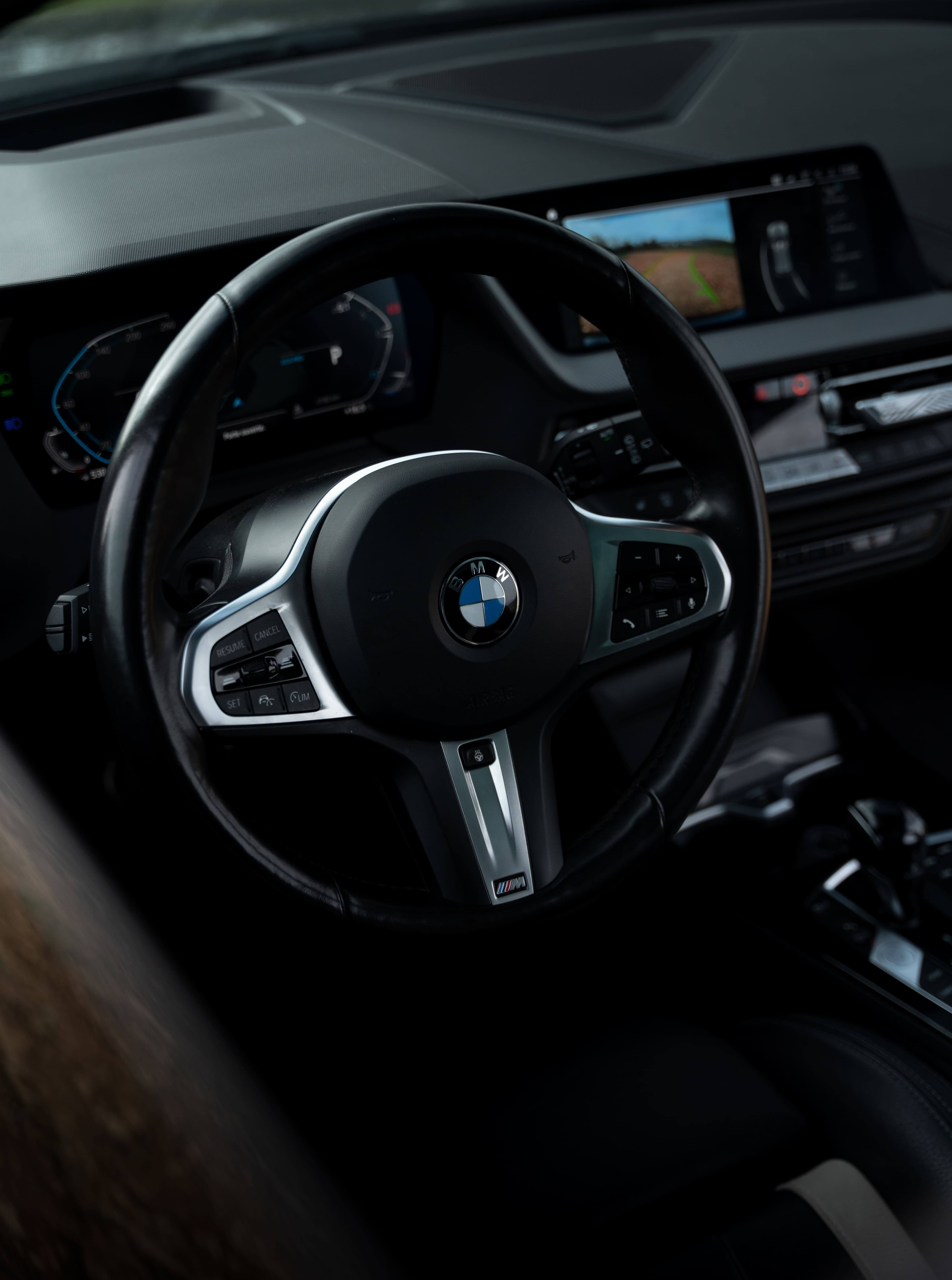 BMW 120i M PRO - FULL OPTIONS